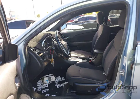 2013 Chrysler 200 Touring from USA, damaged, VIN 1C3CCBBBXDN501828